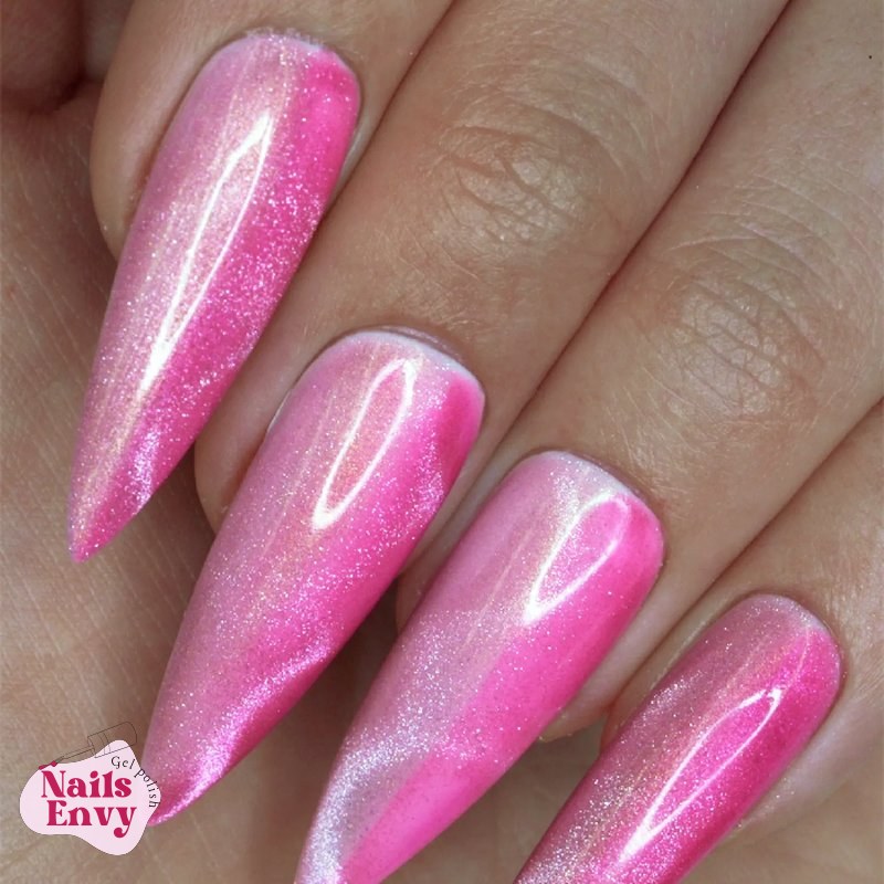 Gelish Cat Eye Pure Velvet Magnet Gel Polish Gelish Cat Eye Pure Velvet Feel The Allure Magnet Gel Polish, 0.5 fl oz. - Gelish & Morgan Taylor
