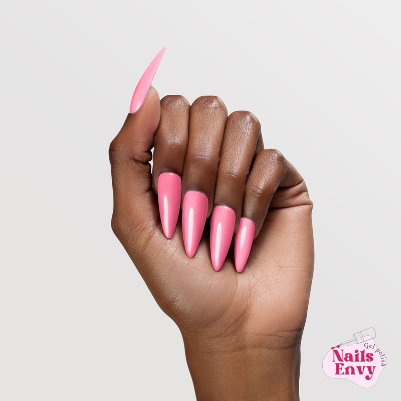 Close-up of Chaun Legend Gel Polish in 'It's Giving'