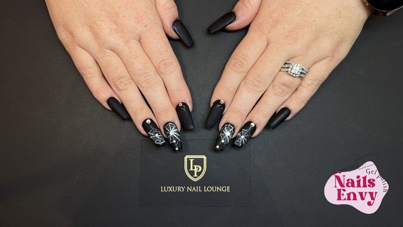 Layering Regular Nail Polish on Gel Manicures Can I Put Regular Nail Polish Over Gel Manicure?